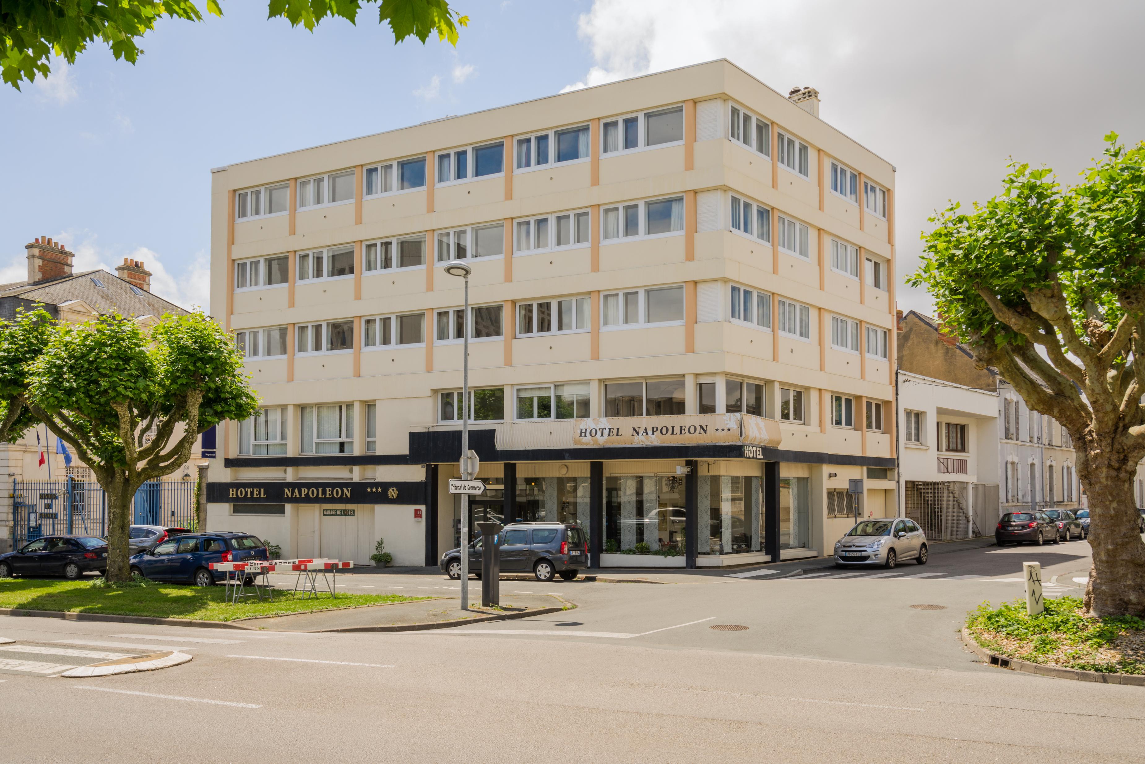 The Originals City, Hotel Napoleon, La Roche-Sur-Yon Dış mekan fotoğraf